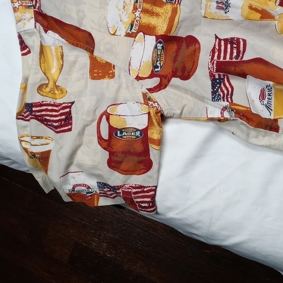 C & B Sport by Croft & Barrow mens short sleeved button down beer shirt - Picture 4 of 12